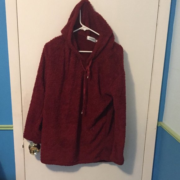 FUzzy hoody - Picture 1 of 1